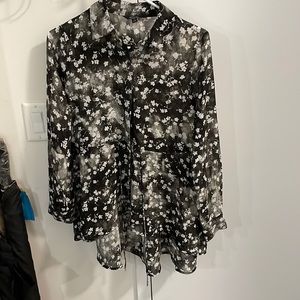 VERAWANG SIMPLY VERA CHIFFON SHIRT BLACK & WHITE HIGH LOW SIZE SMALL